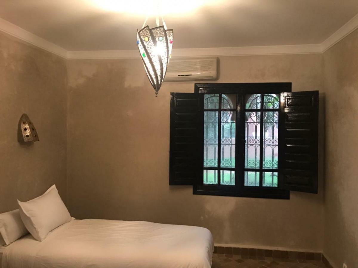 Villa Avec Piscine A Marrakech 马拉喀什 外观 照片